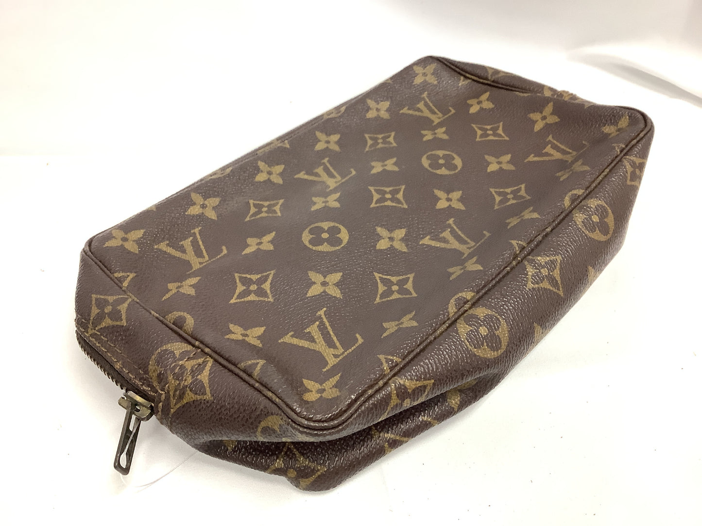 LOUIS VUITTON LOUIS VUITTON Vuitton Truss Toilette 23 Pouch