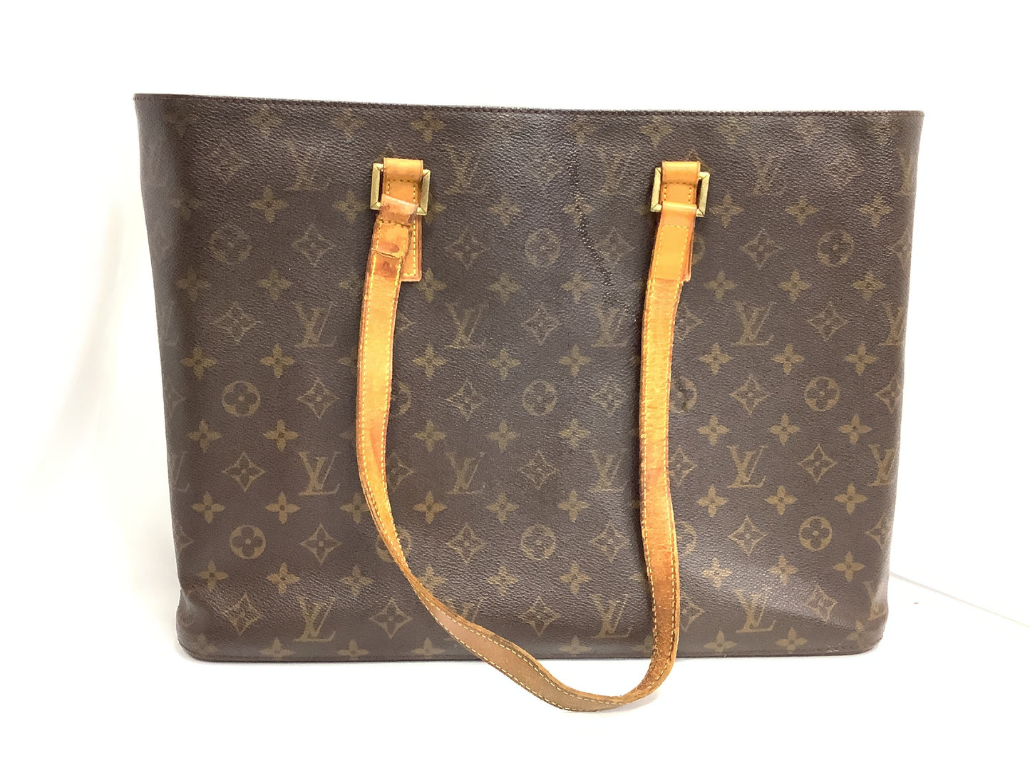 LOUIS VUITTON Luco Tote Bag
