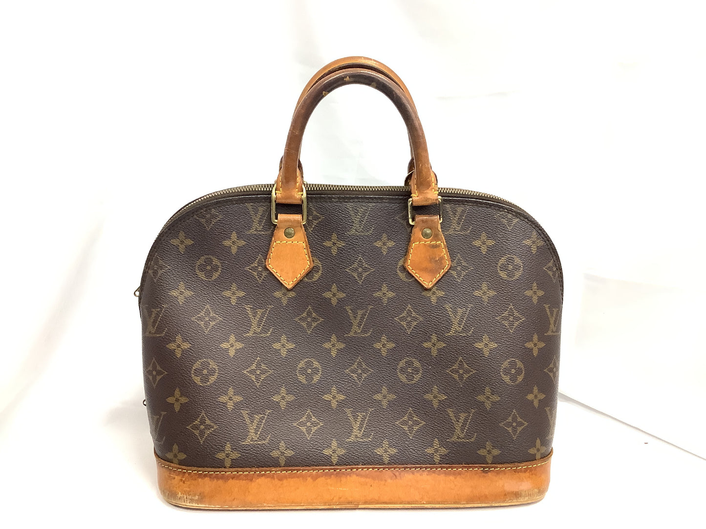 LOUIS VUITTON LOUIS VUITTON Vuitton Monogram Alma Handbag