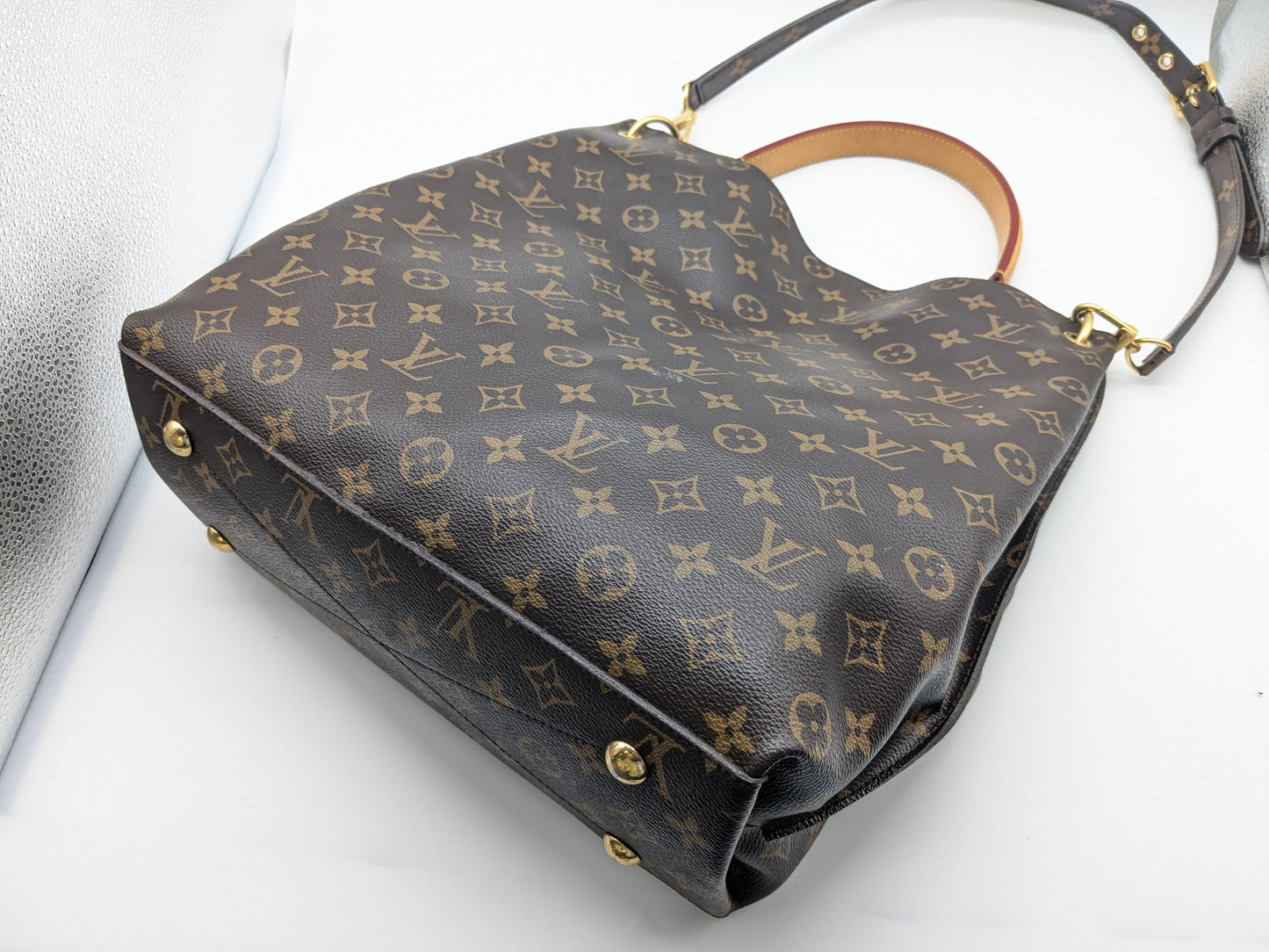 LOUIS VUITTON LOUIS VUITTON LV Monogram Metis Shoulder Bag with Strap