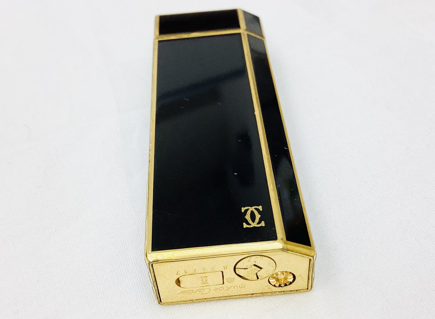 Cartier BRIQOUET Lighter Black x Gold Gas, Stone, and Warranty Card Included