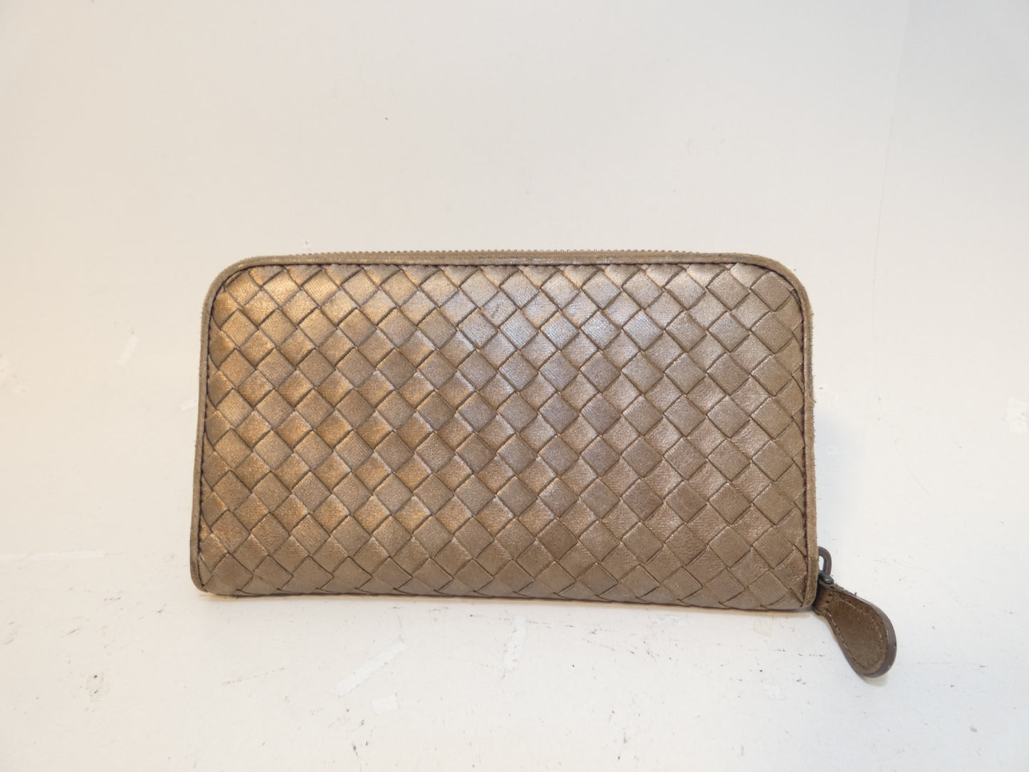 BOTTEGA VENETA BOTTEGA VENETA Intrecciato Round Zip Long Wallet