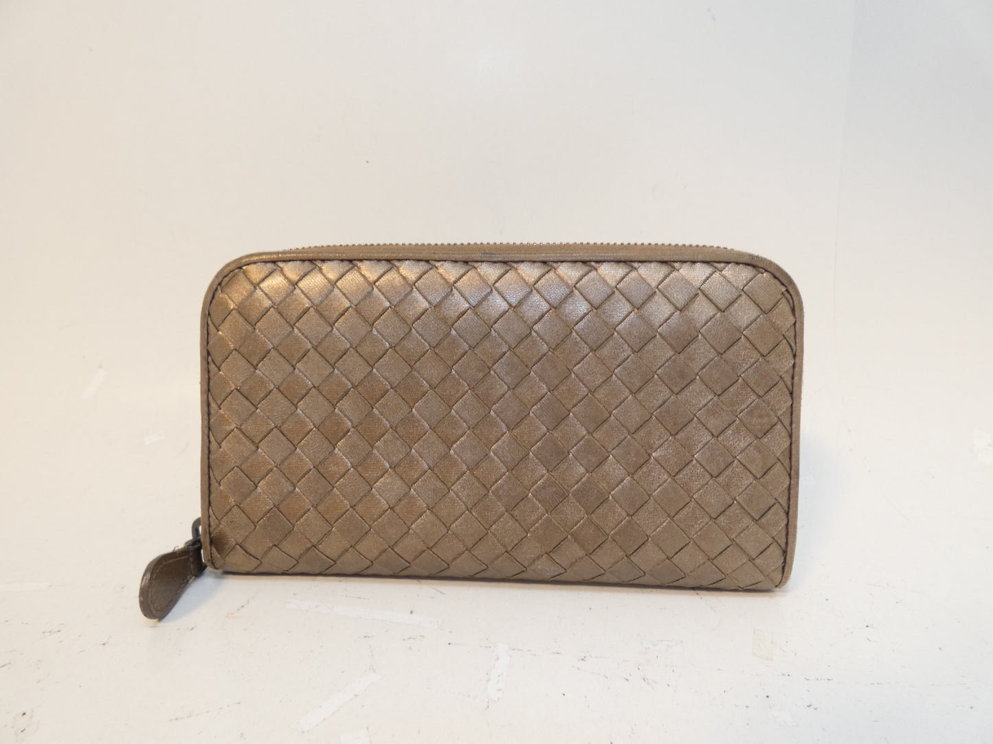 BOTTEGA VENETA BOTTEGA VENETA Intrecciato Round Zip Long Wallet