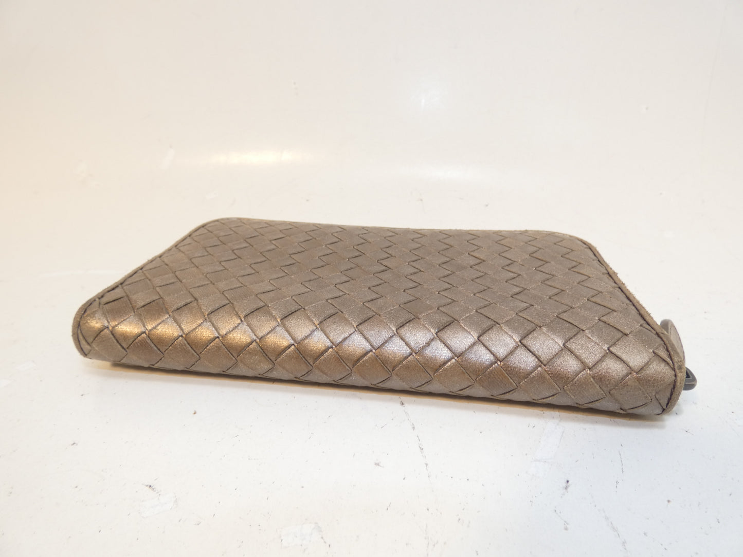 BOTTEGA VENETA BOTTEGA VENETA Intrecciato Round Zip Long Wallet