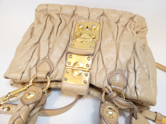 Miu Miu Miu Miu 2-way Matelasse Leather Hand Shoulder Bag