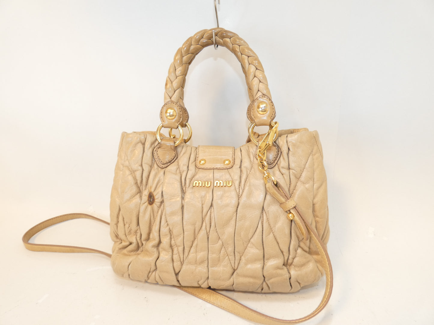Miu Miu Miu Miu 2-way Matelasse Leather Hand Shoulder Bag