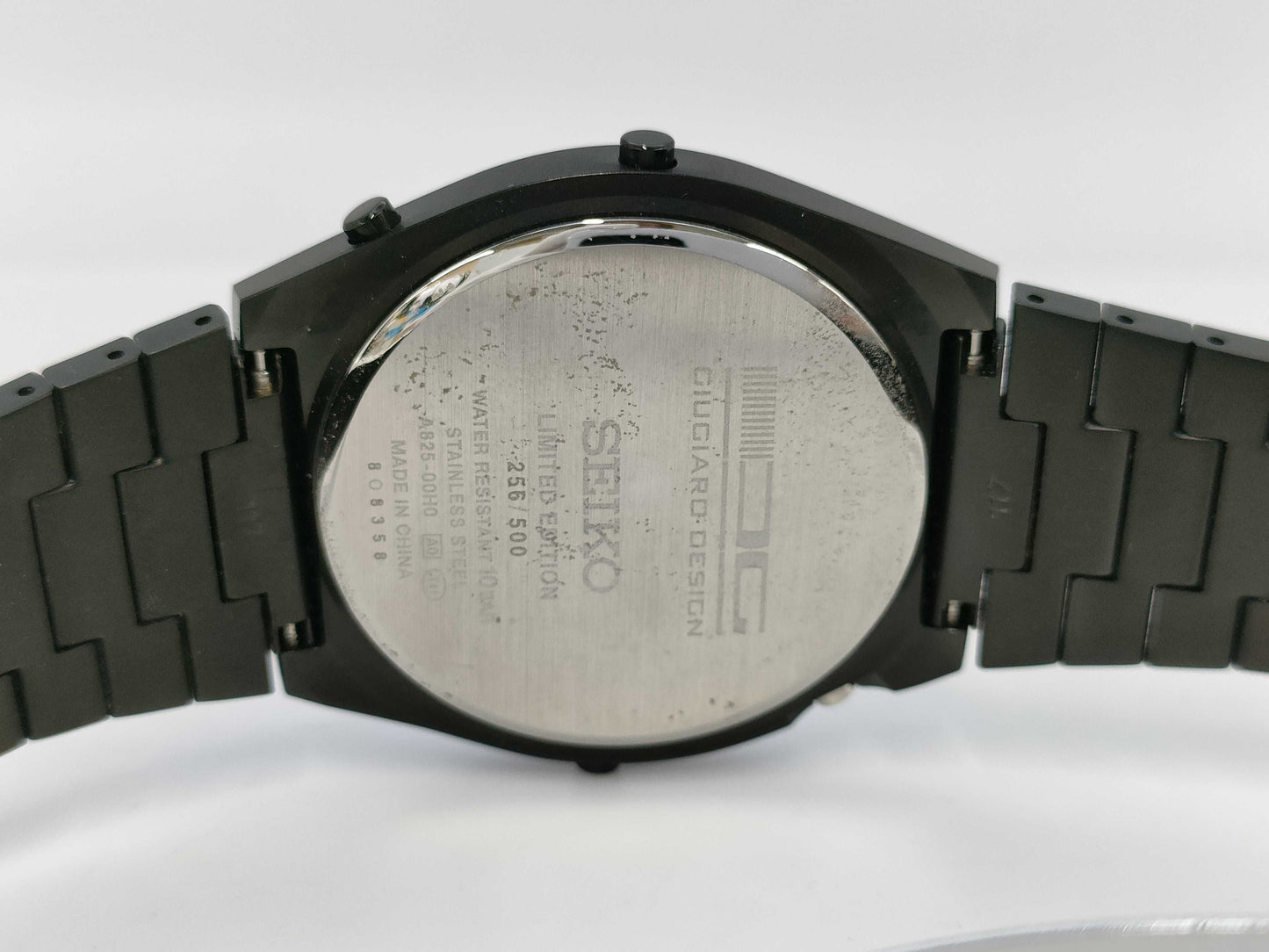 SEIKO A825-00H0 8O8358 256/500 Quartz Men's Watch