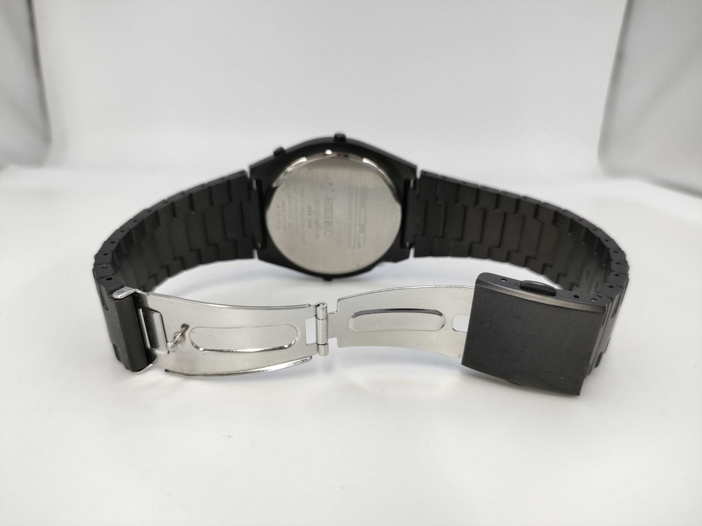 SEIKO A825-00H0 8O8358 256/500 Quartz Men's Watch