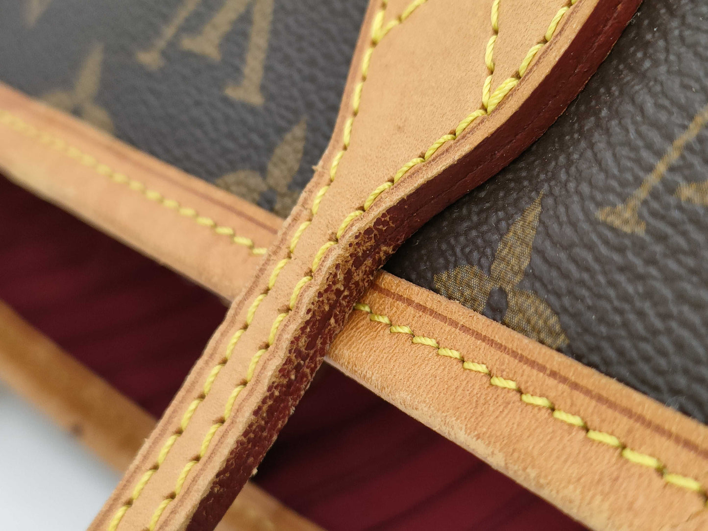 LOUIS VUITTON Monogram LV Monogram Neverfull Tote Bag