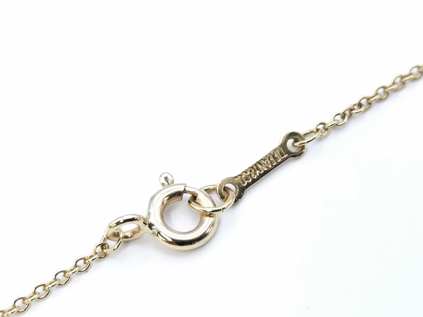 Tiffany & Co. Loving Heart Necklace in Yellow Gold 750, 2.9g