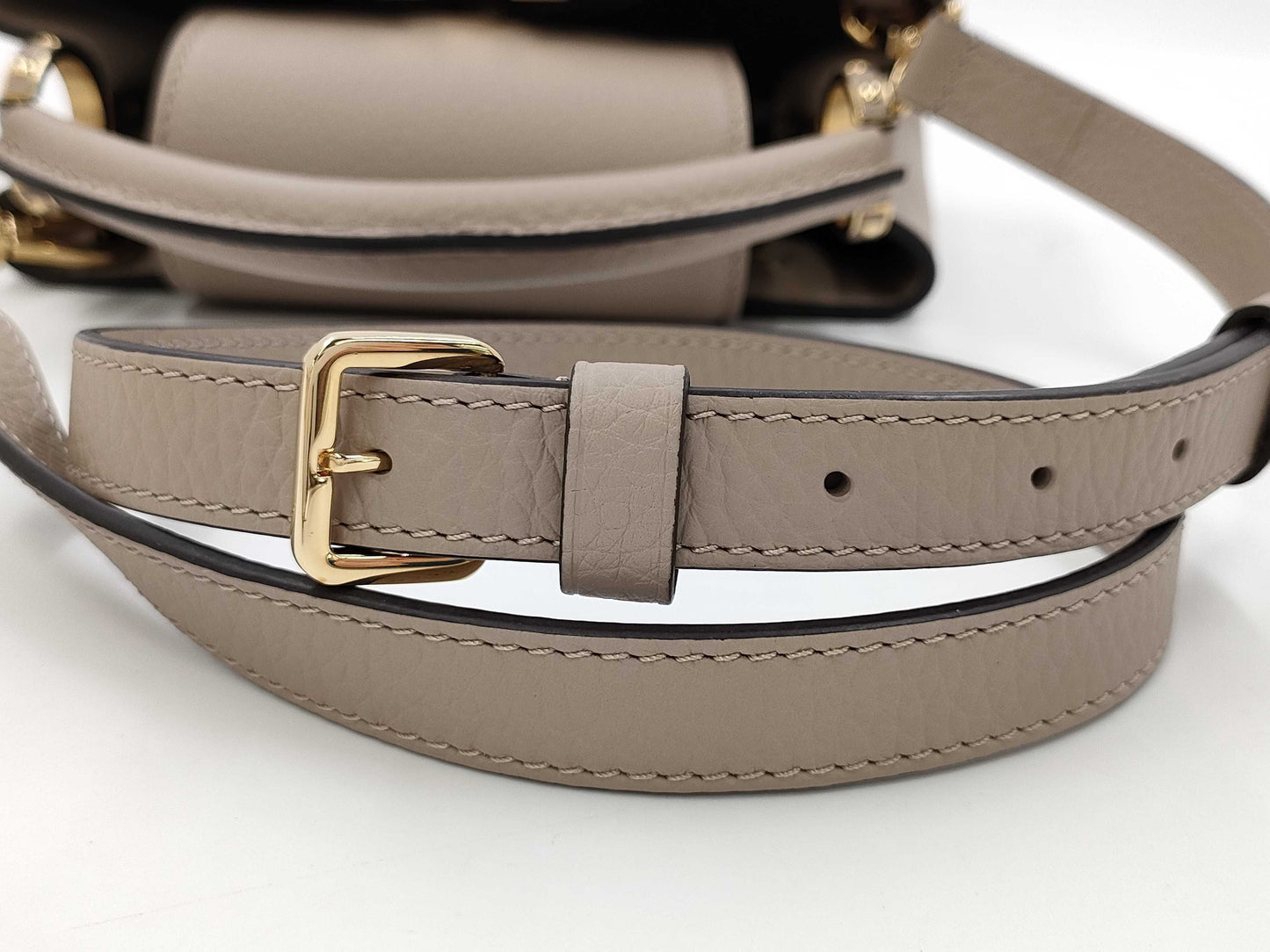 LOUIS VUITTON Taurillon Leather Capucines BB M94634 Accessories: Box, Dust Bag, Shoulder Strap Handbag