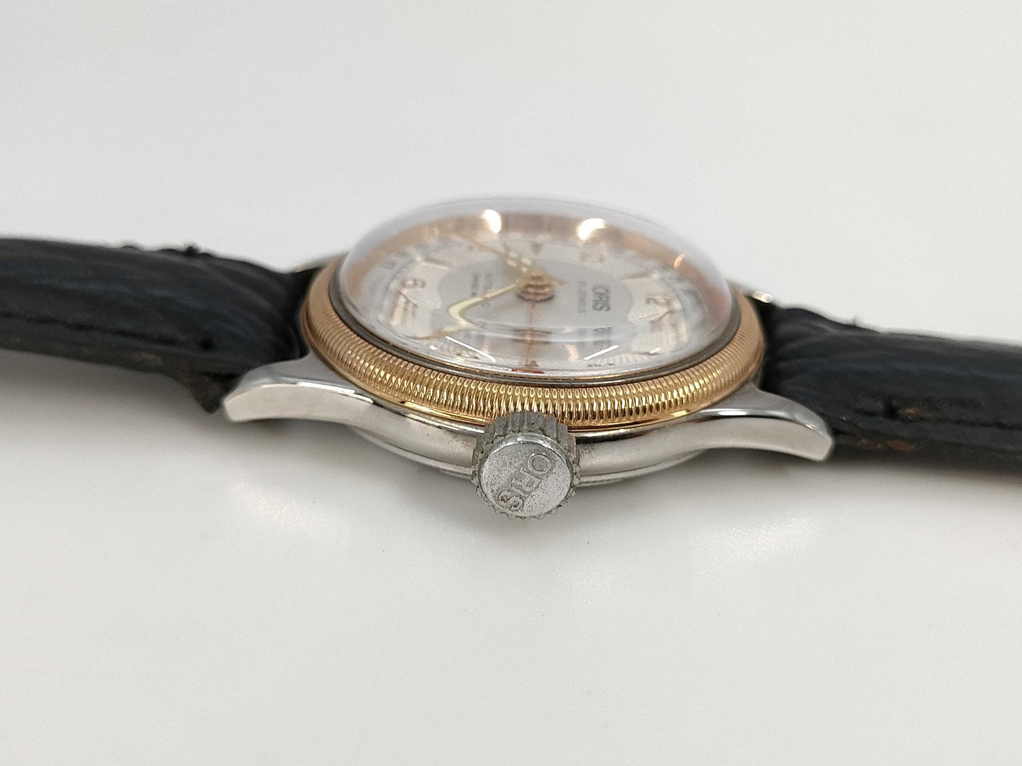 Oris Pointer Date 7400 Cream Dial Women's Watch