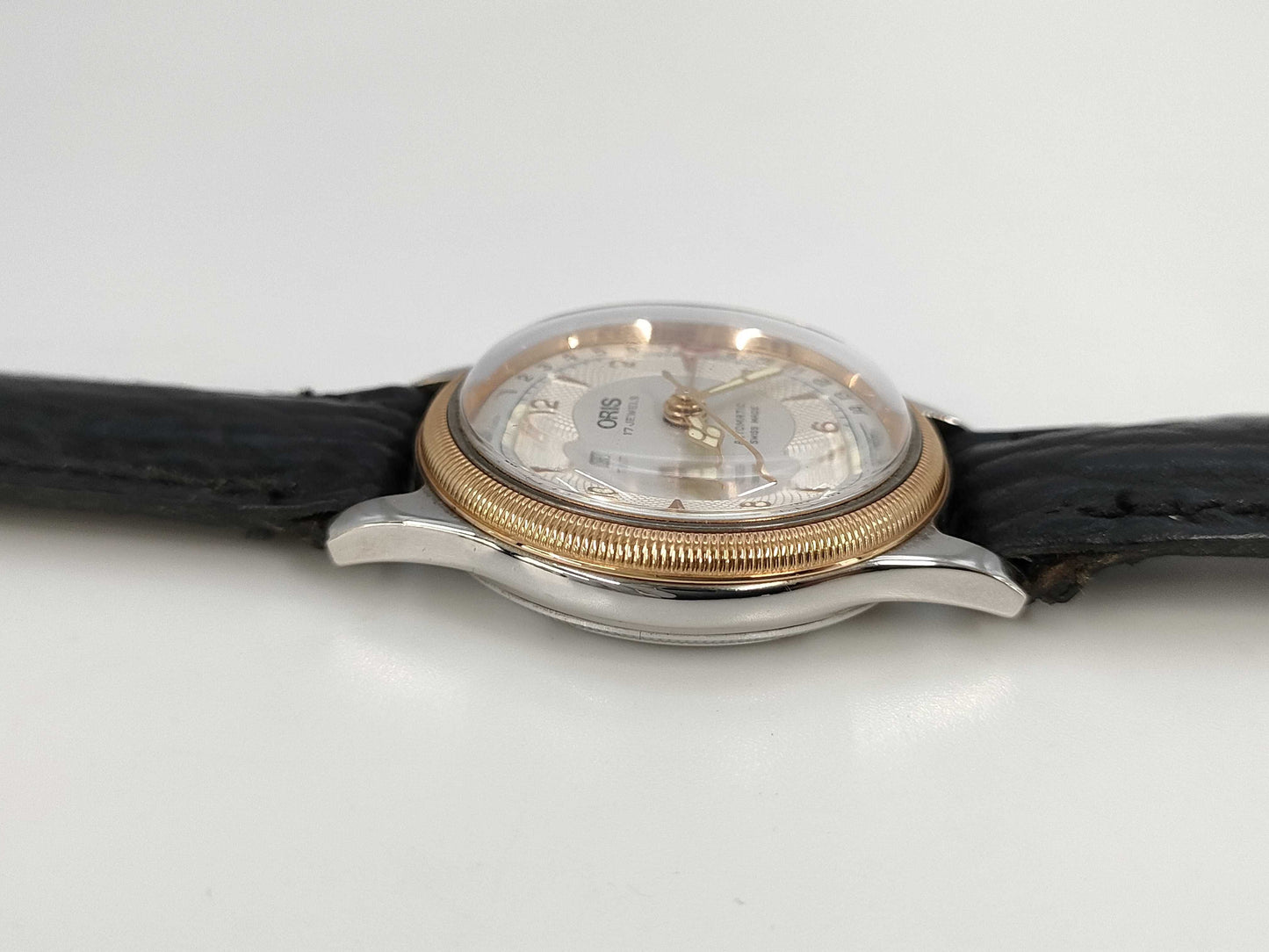 Oris Pointer Date 7400 Cream Dial Women's Watch