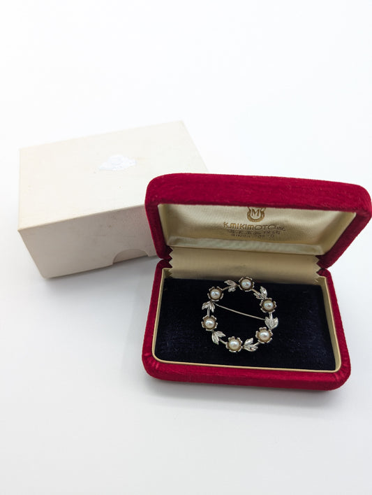MIKIMOTO Wreath Motif Brooch with Pearl Diameter Approx. 4.0mm-4.2mm, Sterling Silver, 4.6g