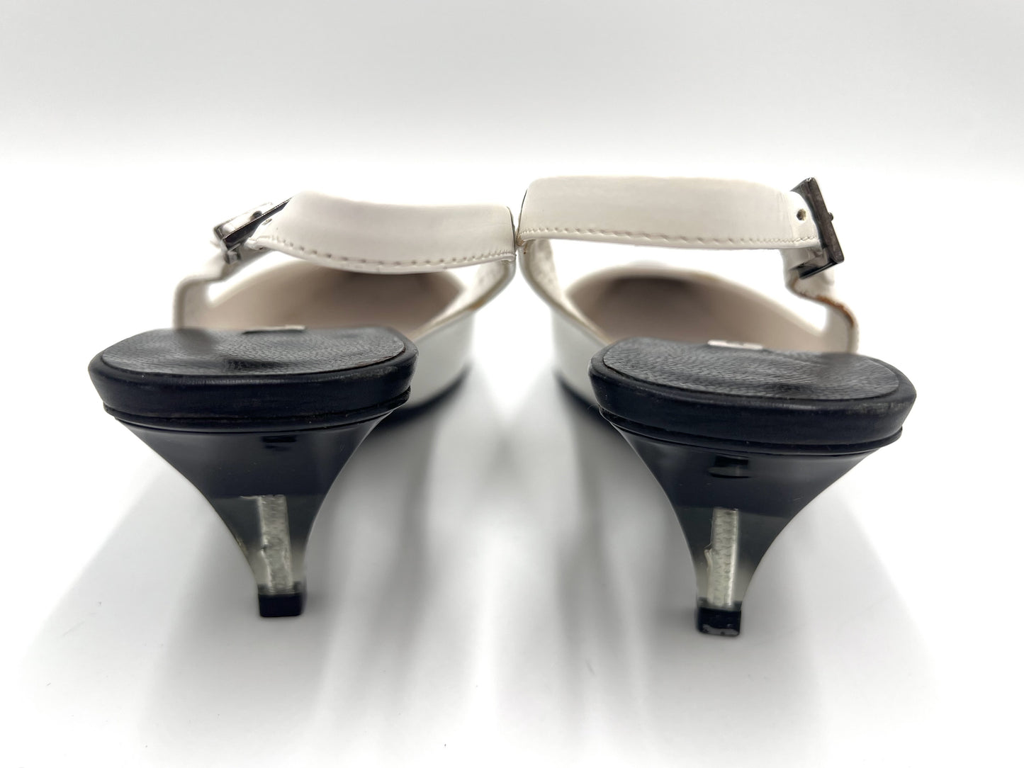 BRUNO MAGLI Slingback Pumps in White and Black, Size 33