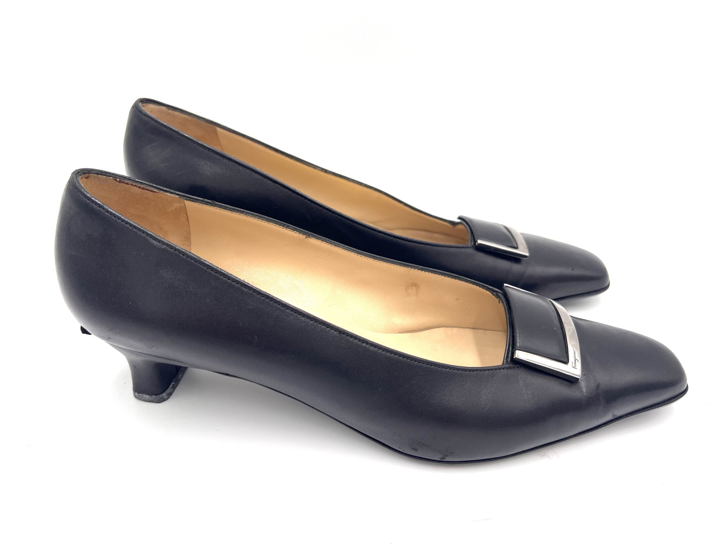 Salvatore Ferragamo 50587 Leather Black Pumps, Size 8 1/2