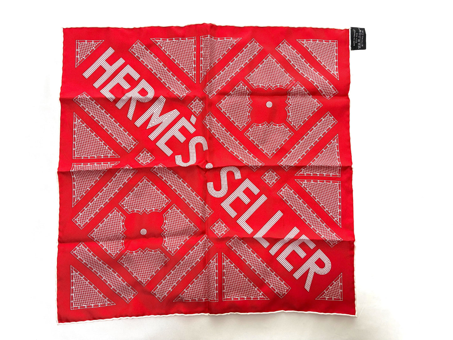 HERMES Scarf Carre 45 Serie Red 100% Silk Other Accessories