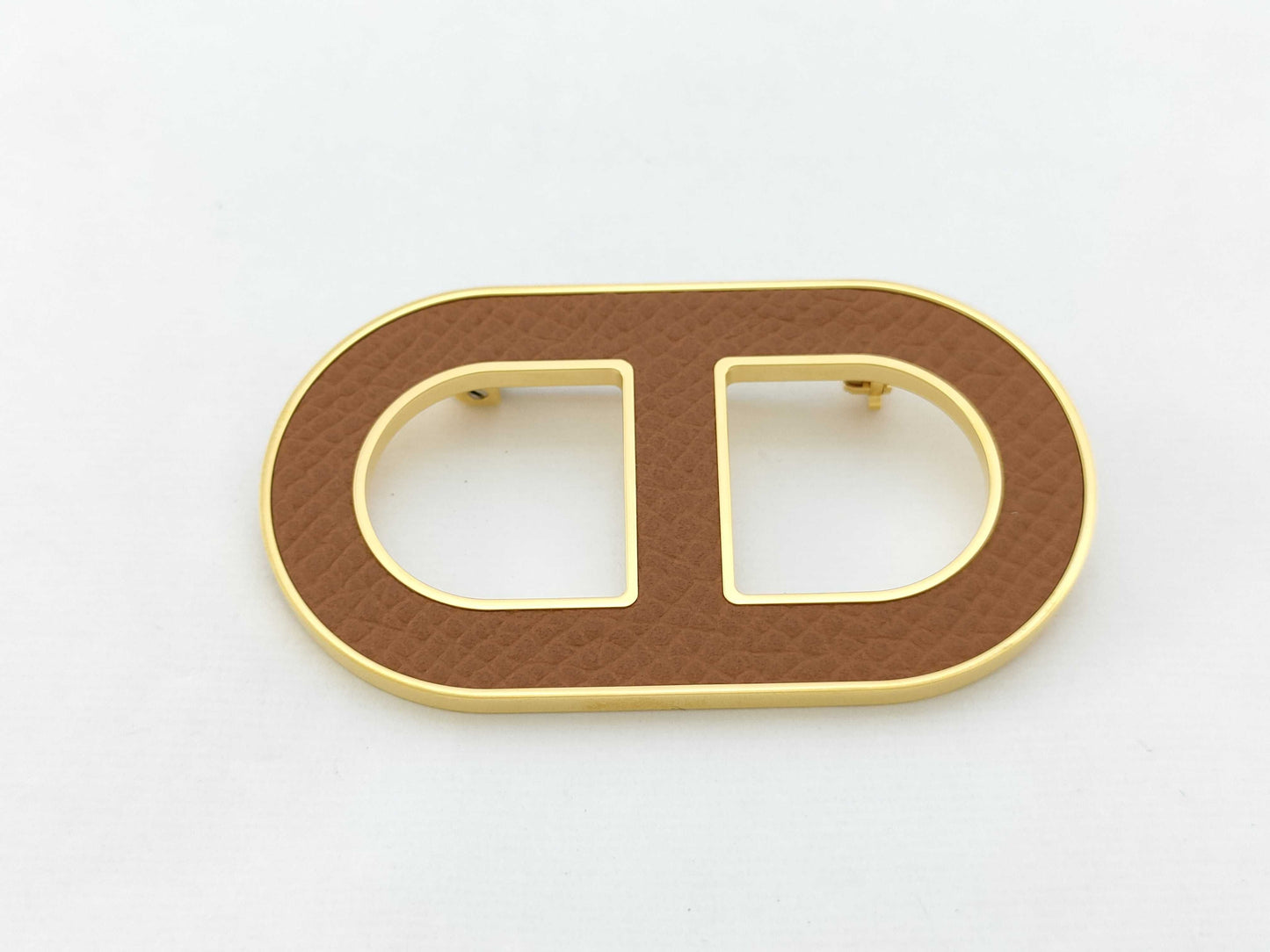 HERMES Chaine d'Ancre Brooch, Gold Hardware, Protective Film Included