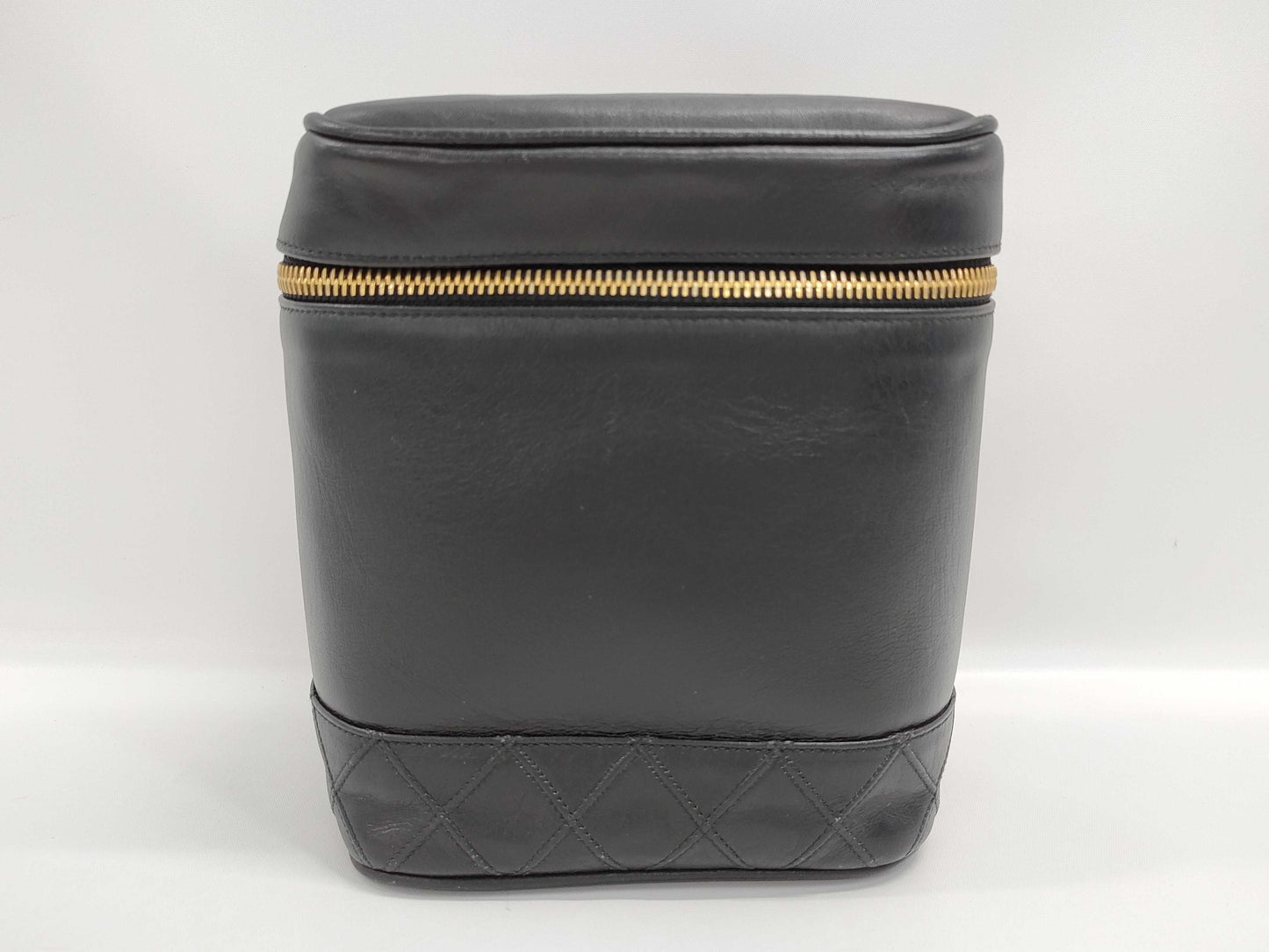 CHANEL Bicolore Black Vanity Bag with Seal