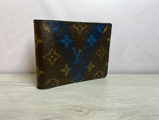 LOUIS VUITTON Multiple Blue Logo Wallet