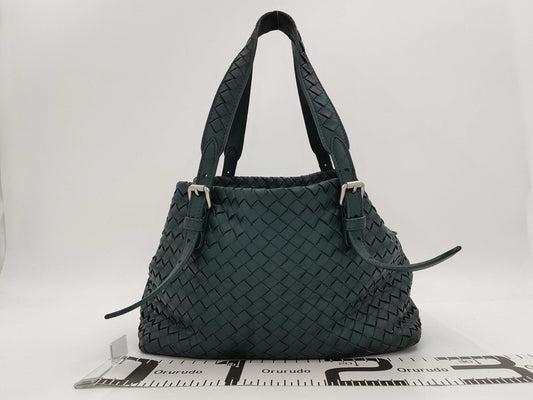 BOTTEGA VENETA Intrecciato Tote Bag in Dark Green Leather. Can be worn over the shoulder. Authentic Women's Handbag.