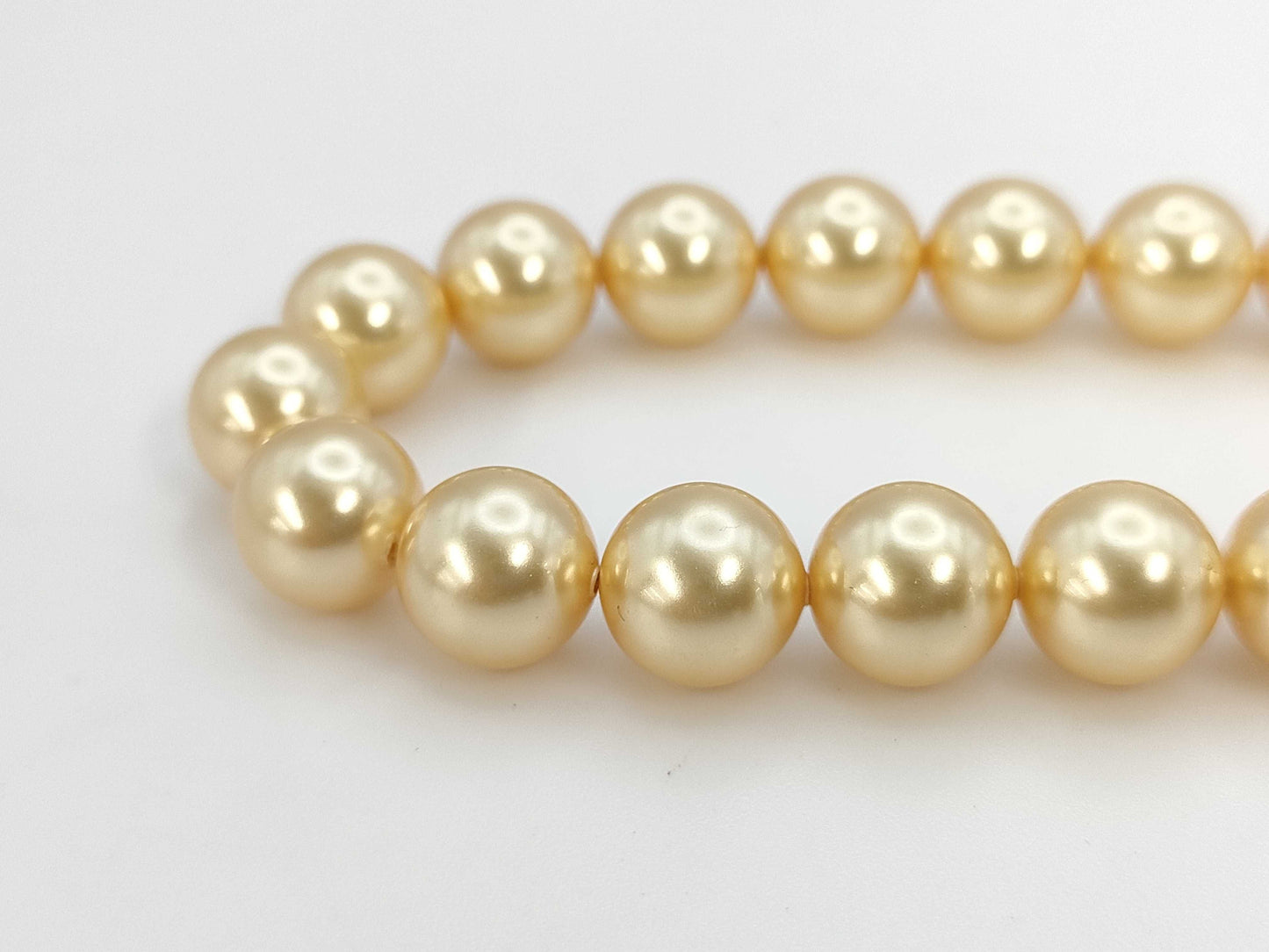 Faux Pearl K14 54.9g Necklace
