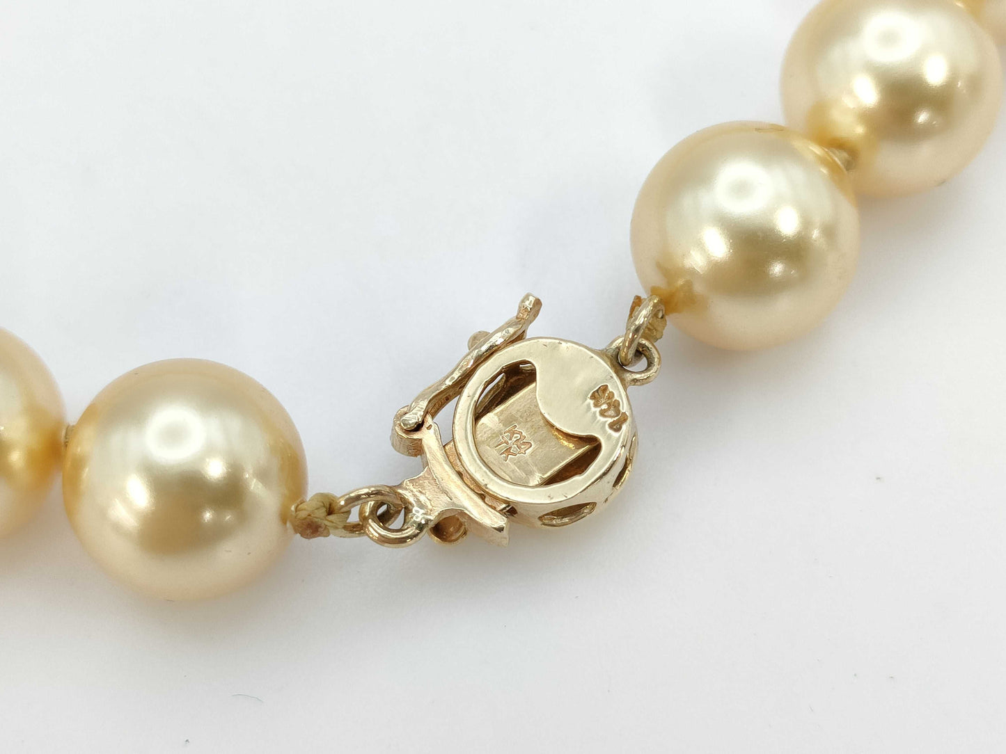 Faux Pearl K14 54.9g Necklace
