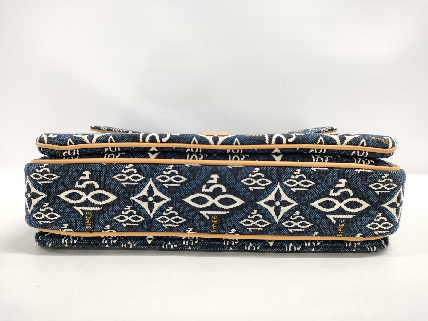 LOUIS VUITTON Pochette Metis MM Since 1854 Navy M57395 Shoulder Bag