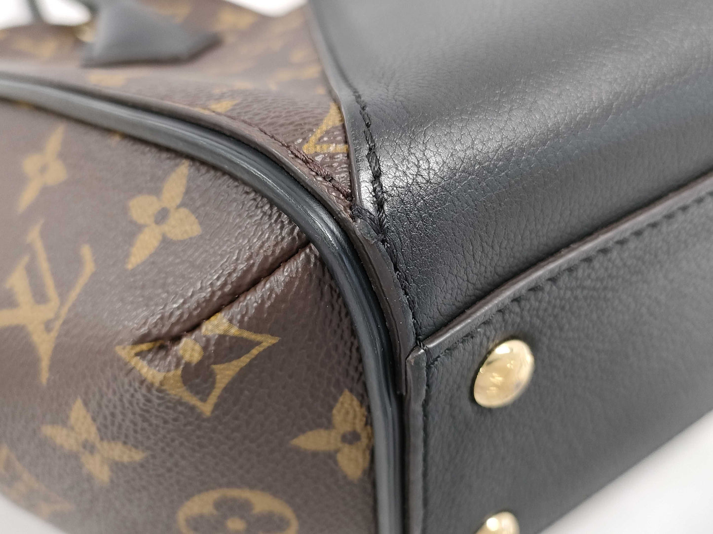 LOUIS VUITTON Kimono PM Monogram Black Handbag M40460