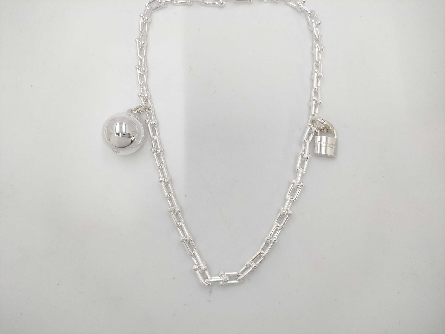 Tiffany & Co. Tiffany HardWear Small Wrap Bracelet, Large, Ag925, 45.9g Necklace