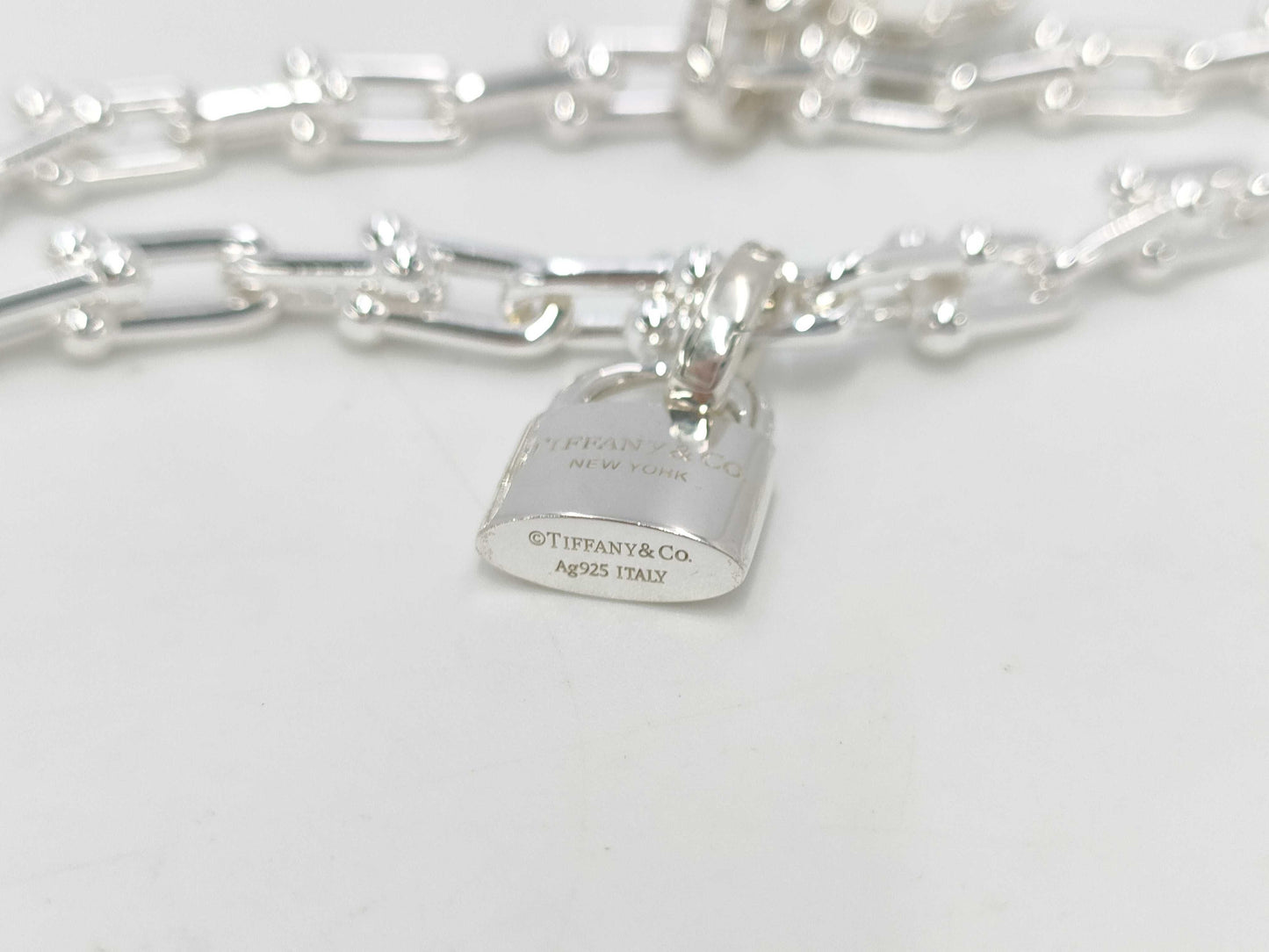 Tiffany & Co. Tiffany HardWear Small Wrap Bracelet, Large, Ag925, 45.9g Necklace