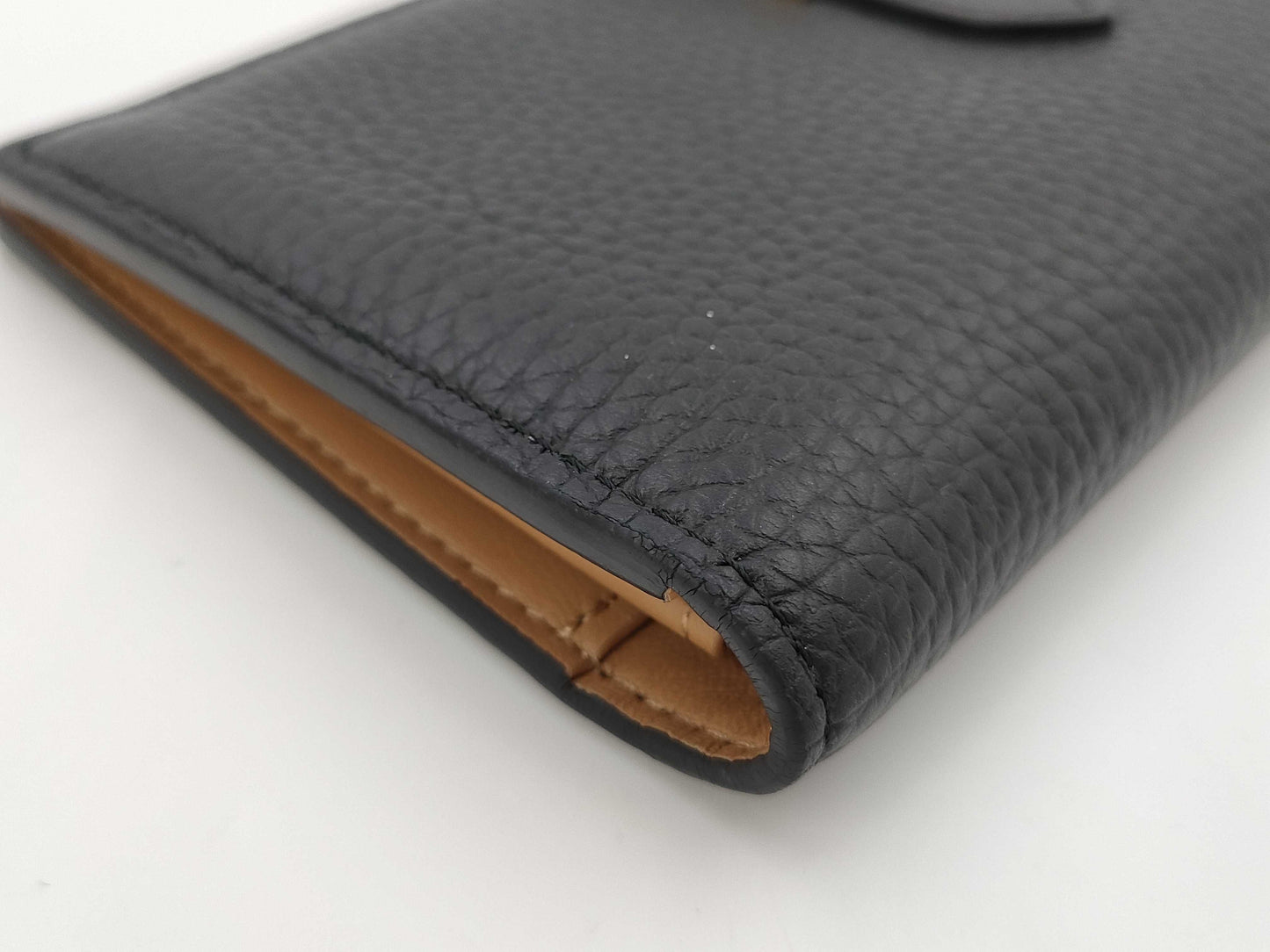 LOUIS VUITTON Taurillon LV Vertical Wallet M81330 IC Tag Box and Dust Bag Included Wallet
