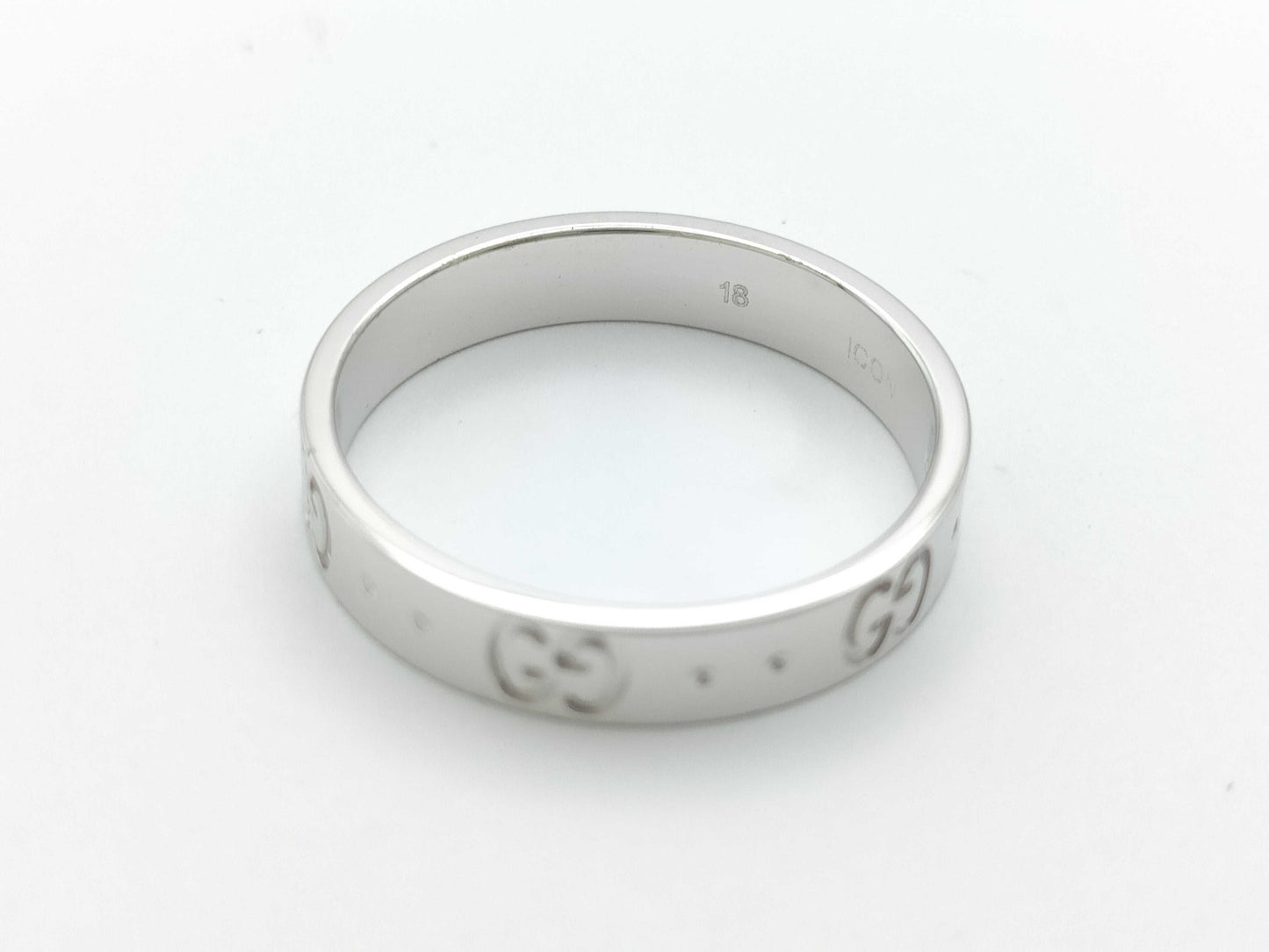 GUCCI Icon #18 WG 750 4.1g Ring