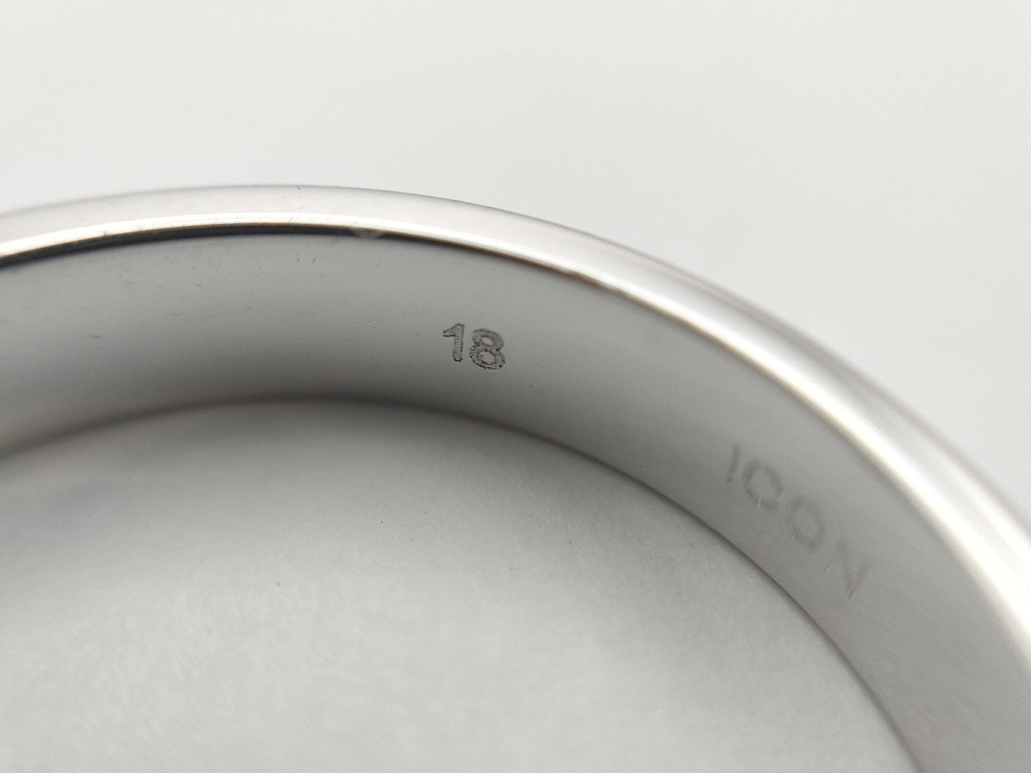 GUCCI Icon #18 WG 750 4.1g Ring
