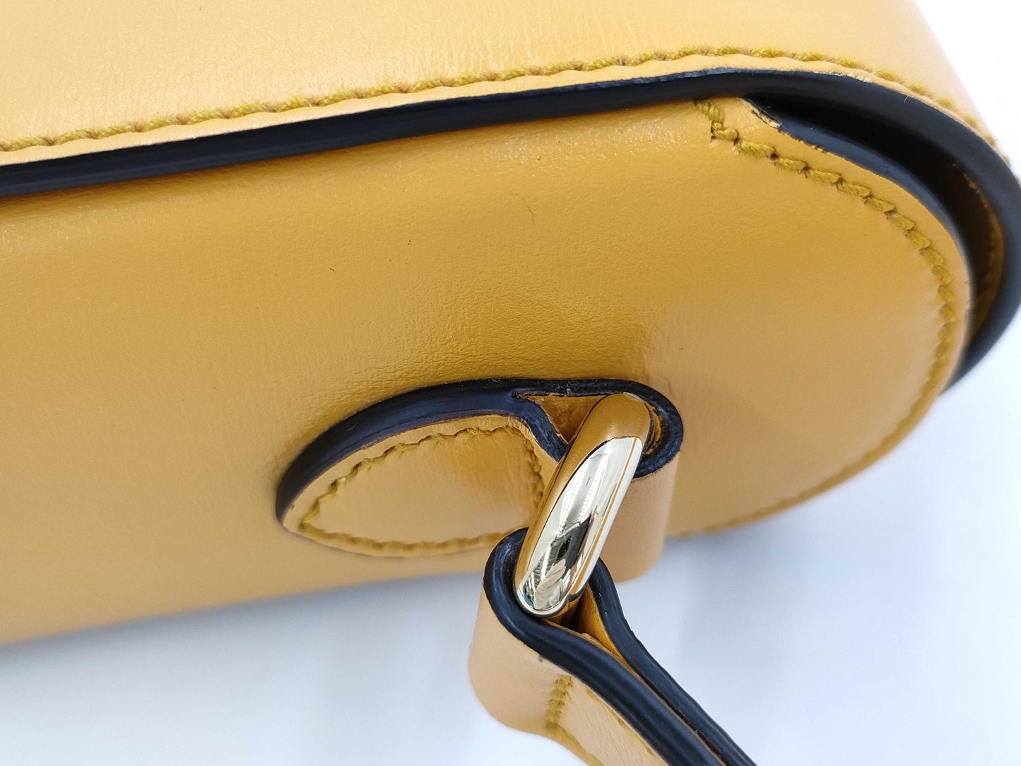 GUCCI bag yellow shoulder bag