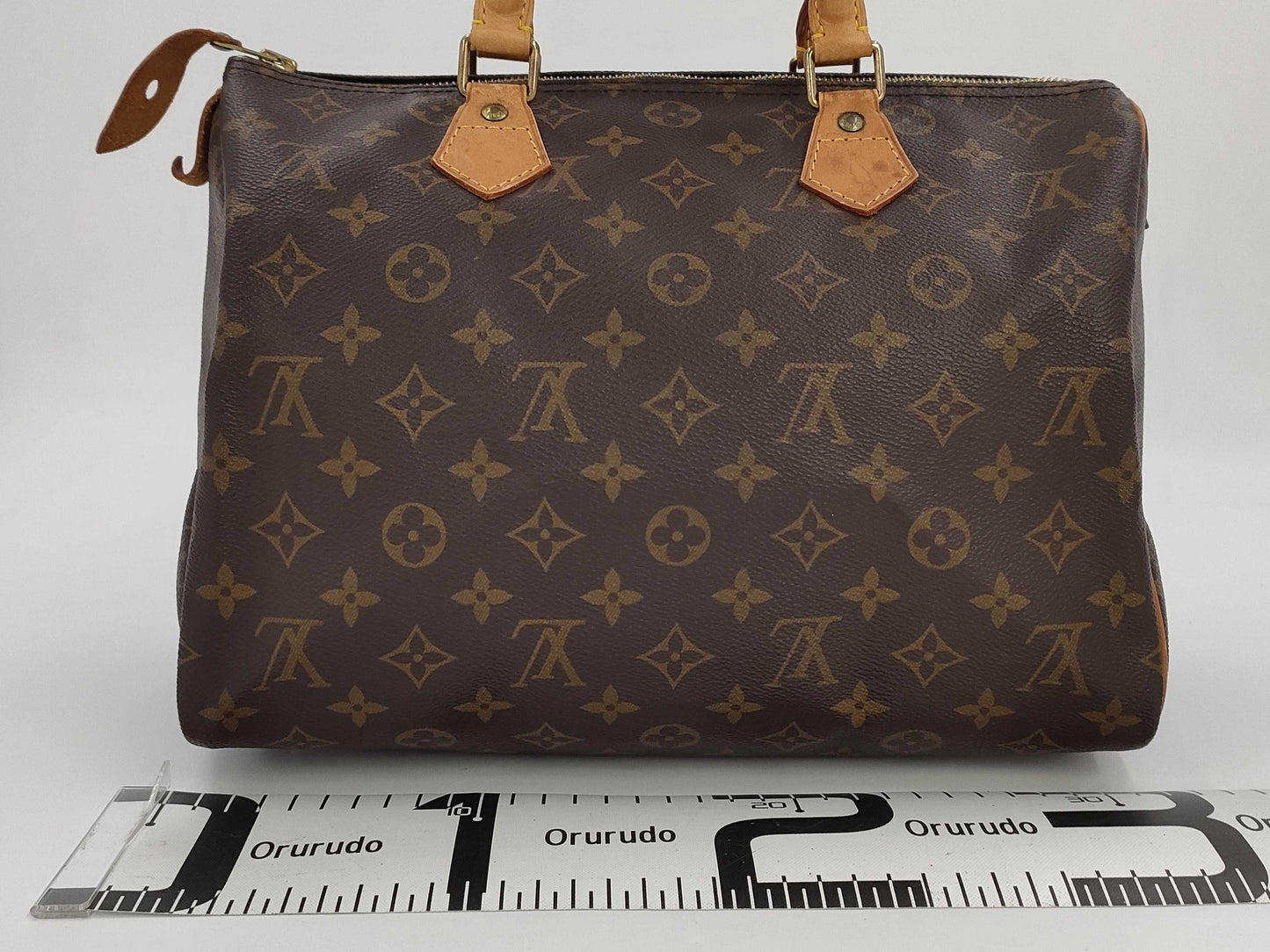 LOUIS VUITTON Monogram Louis Vuitton Speedy 30 Monogram Handbag M41526/VI0913
