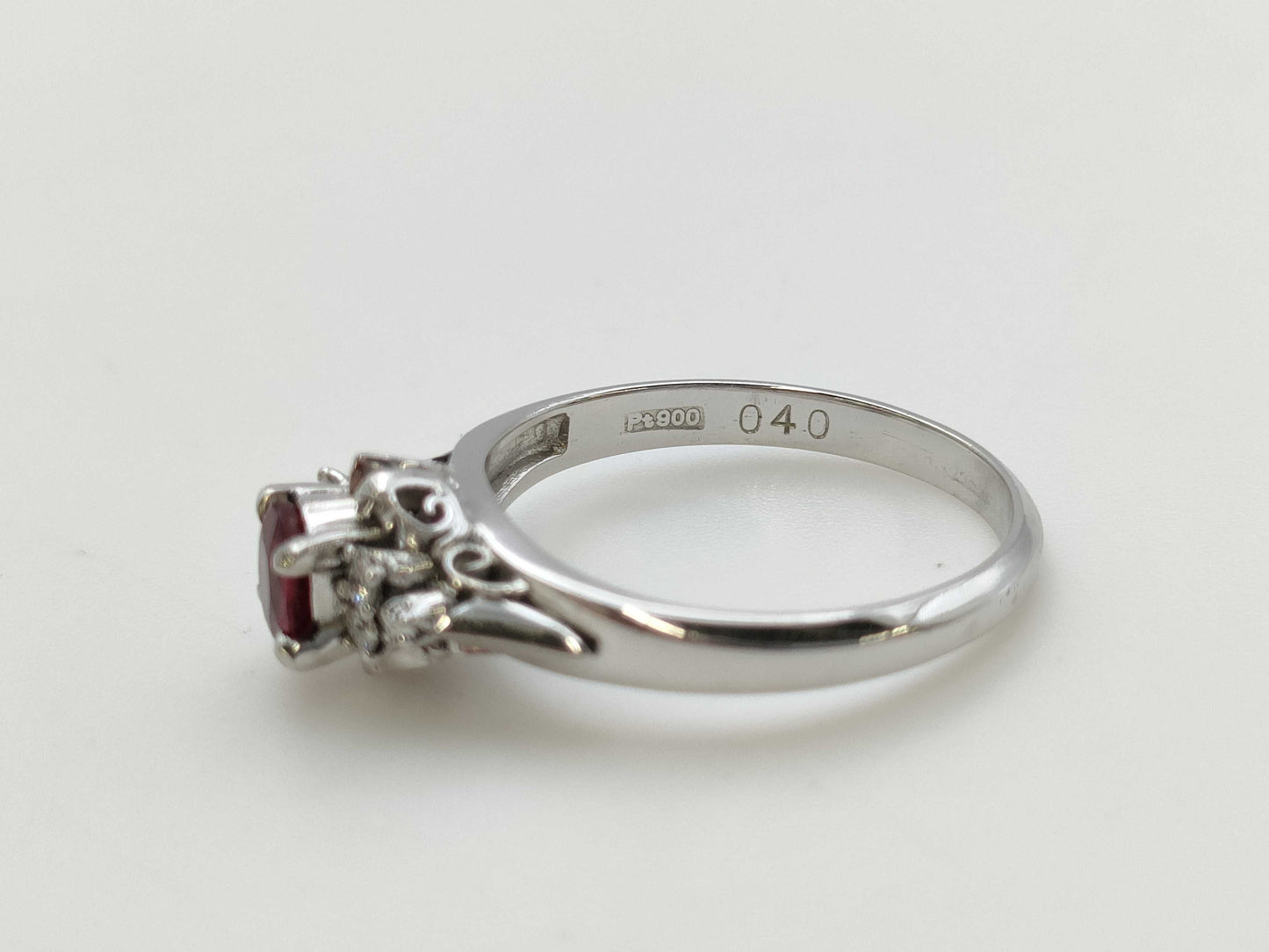 R0.40ct D0.07ct PT900 4.6g Ring