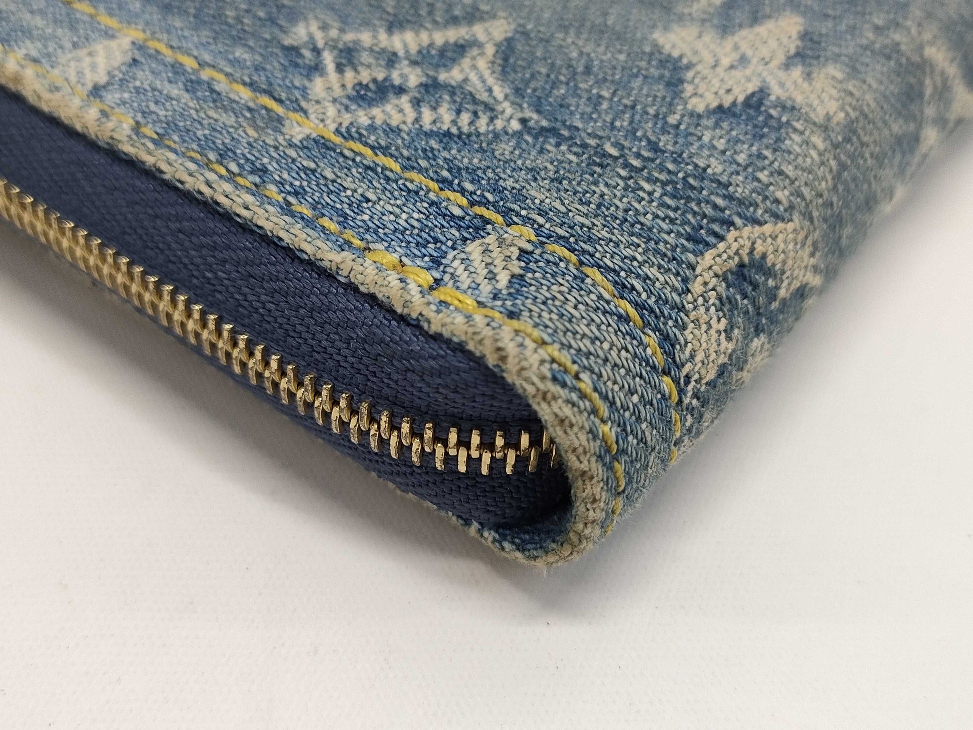LOUIS VUITTON Monogram Denim Zippy Coin Purse Wallet