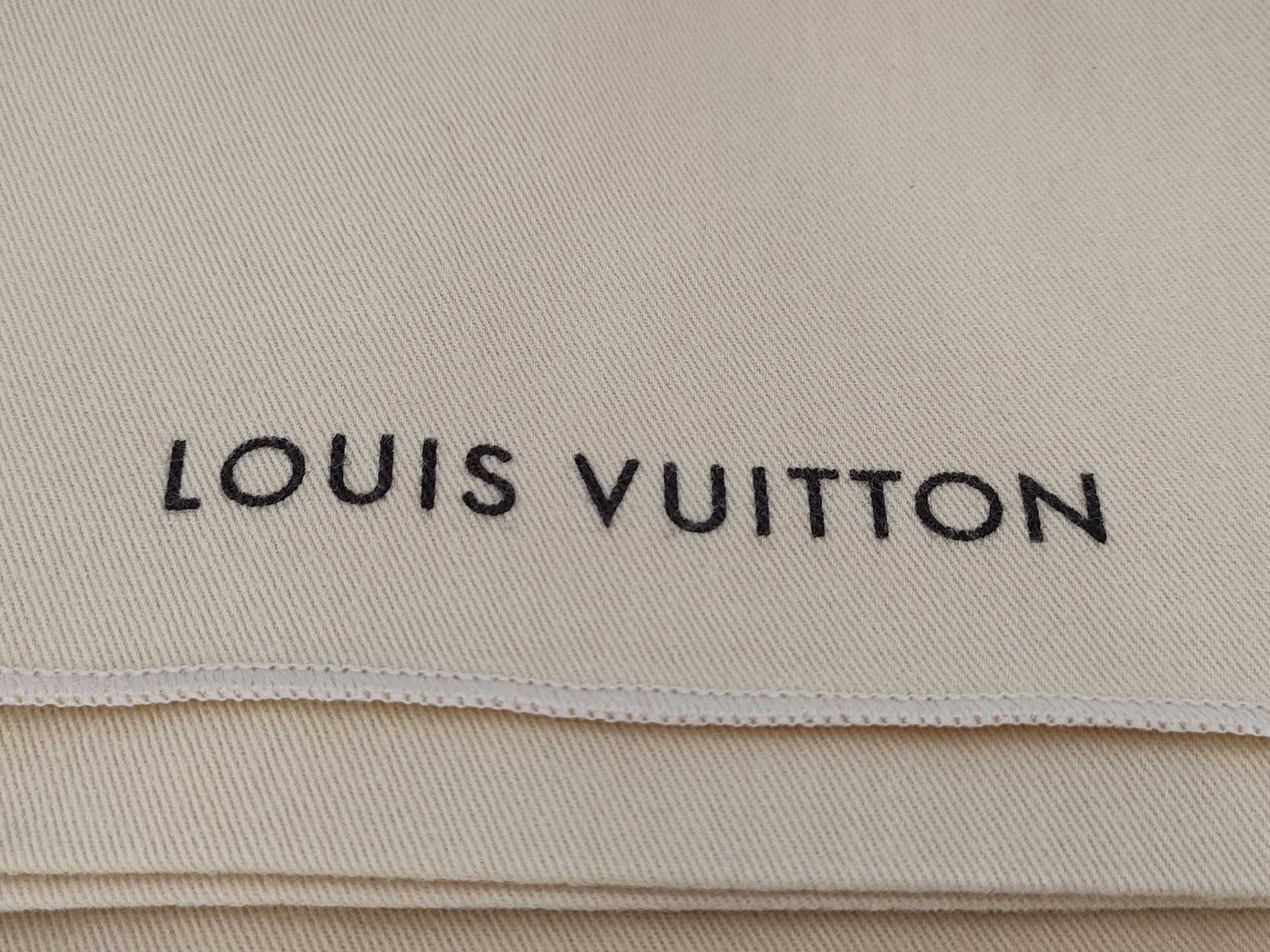LOUIS VUITTON Dust Bags for Long Wallets, 20-Pack