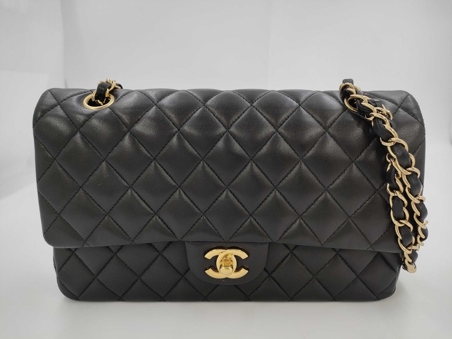 CHANEL Shoulder Bag W Flap Black