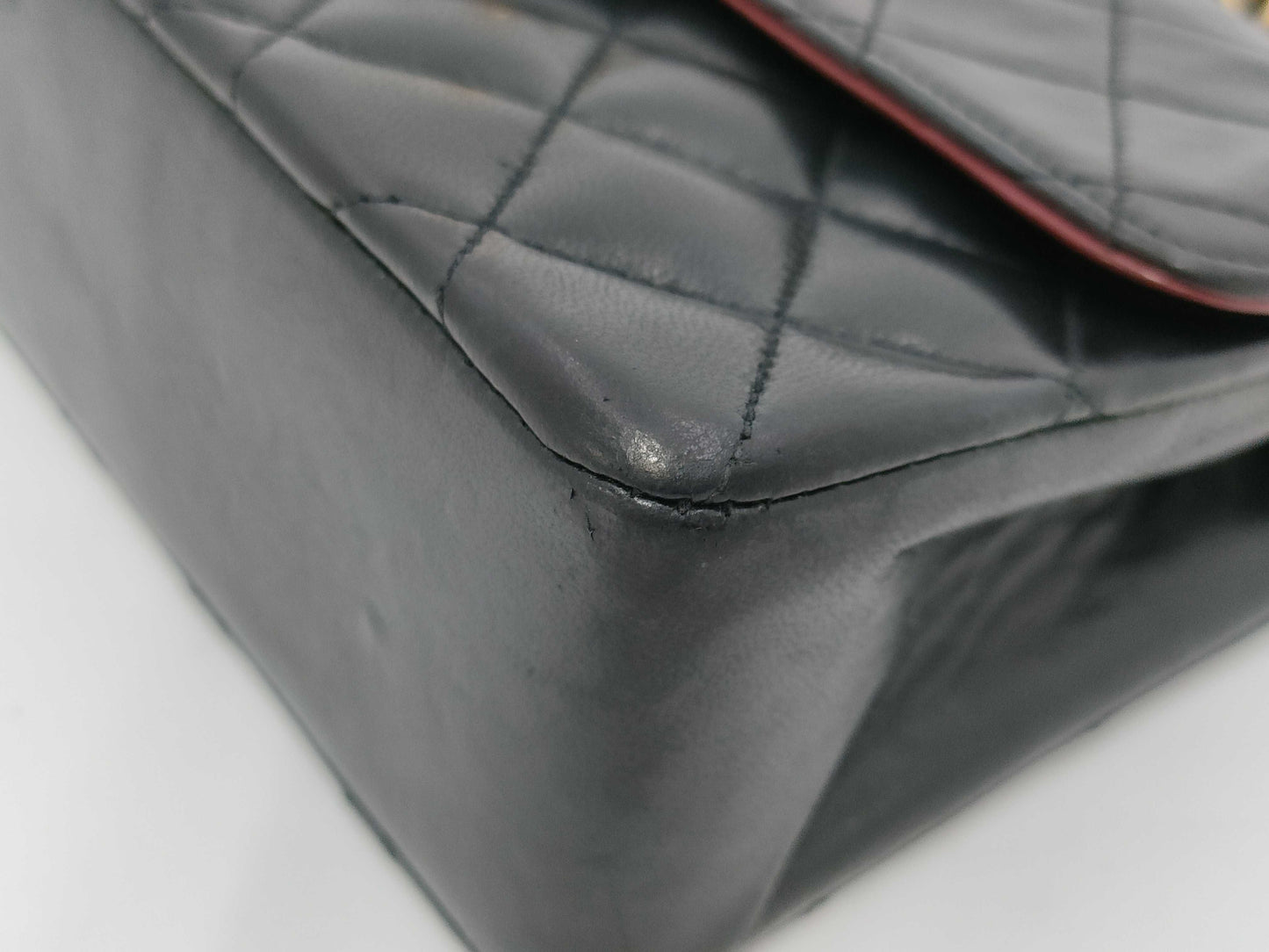 CHANEL Circle Shoulder Bag, Black