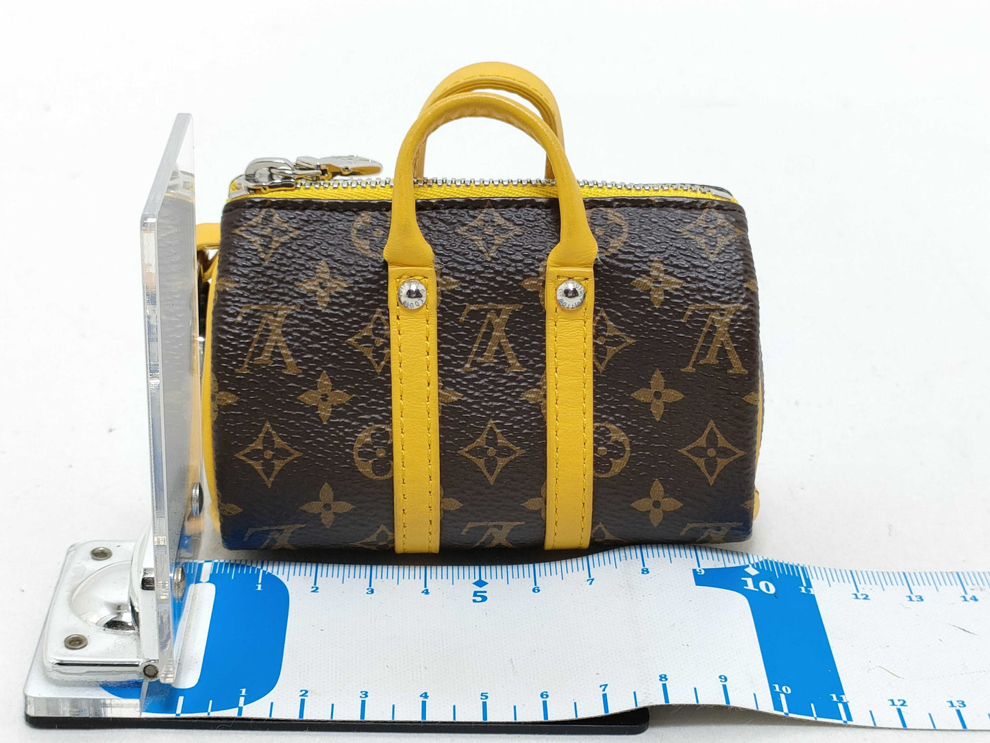 LOUIS VUITTON LOUIS VUITTON Monogram Louis VuittonLOUIS VUITTONKeychain PouchMini Keepall Pouch