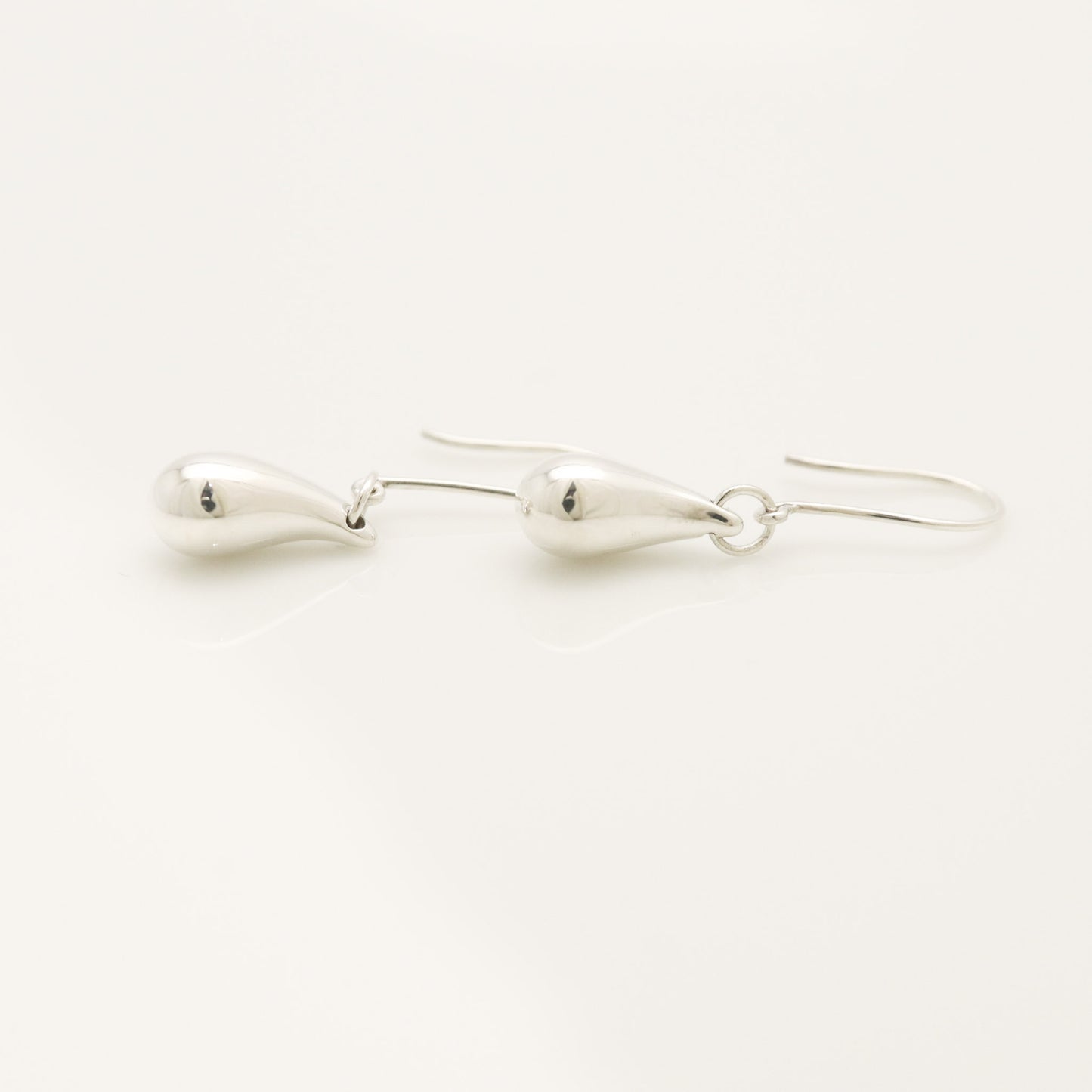 Tiffany & Co. Teardrop Earrings, 925 Sterling Silver, 3.53g