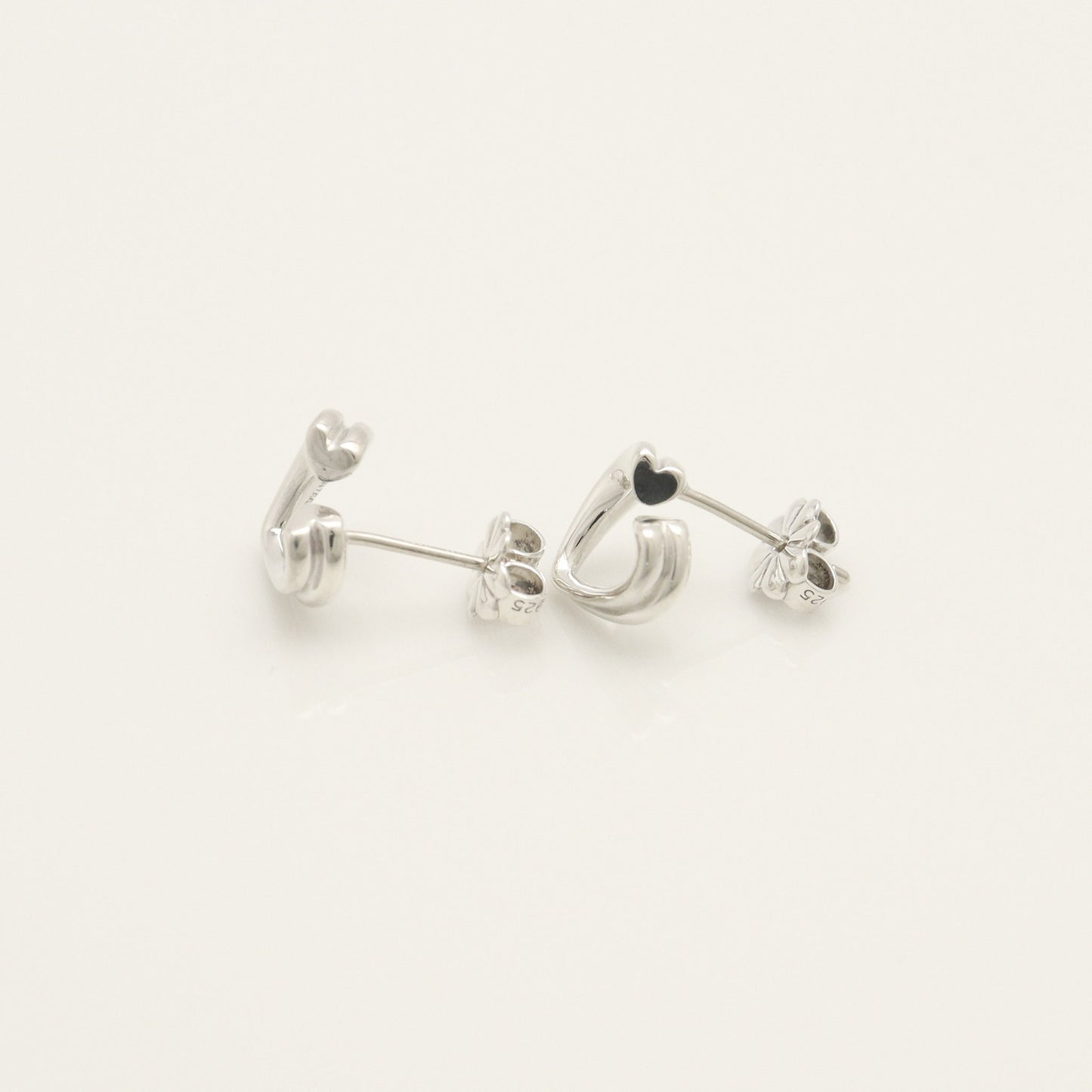 Tiffany & Co. TIFFANY & Co. Tenderness Heart Earrings, 925 Sterling Silver, Weight 1.9g