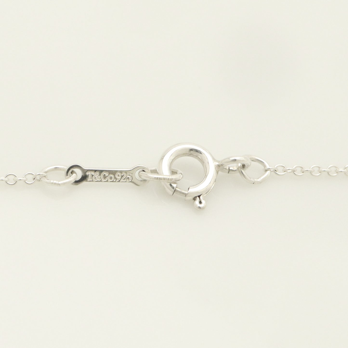 Tiffany & Co. Daisy Flower Necklace Pendant, Silver 925, Weight 3.44g