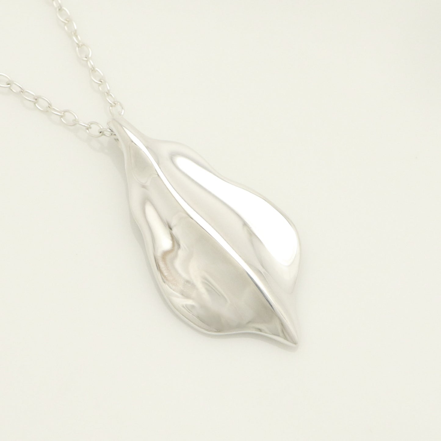 Tiffany & Co. Leaf Necklace Pendant, Sterling Silver , Weight: 8.76g