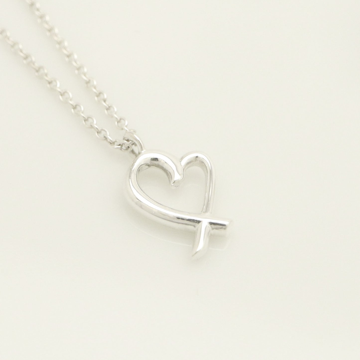 Tiffany & Co. Mini Loving Heart Necklace Pendant, 925 Sterling Silver, Weight 1.57g