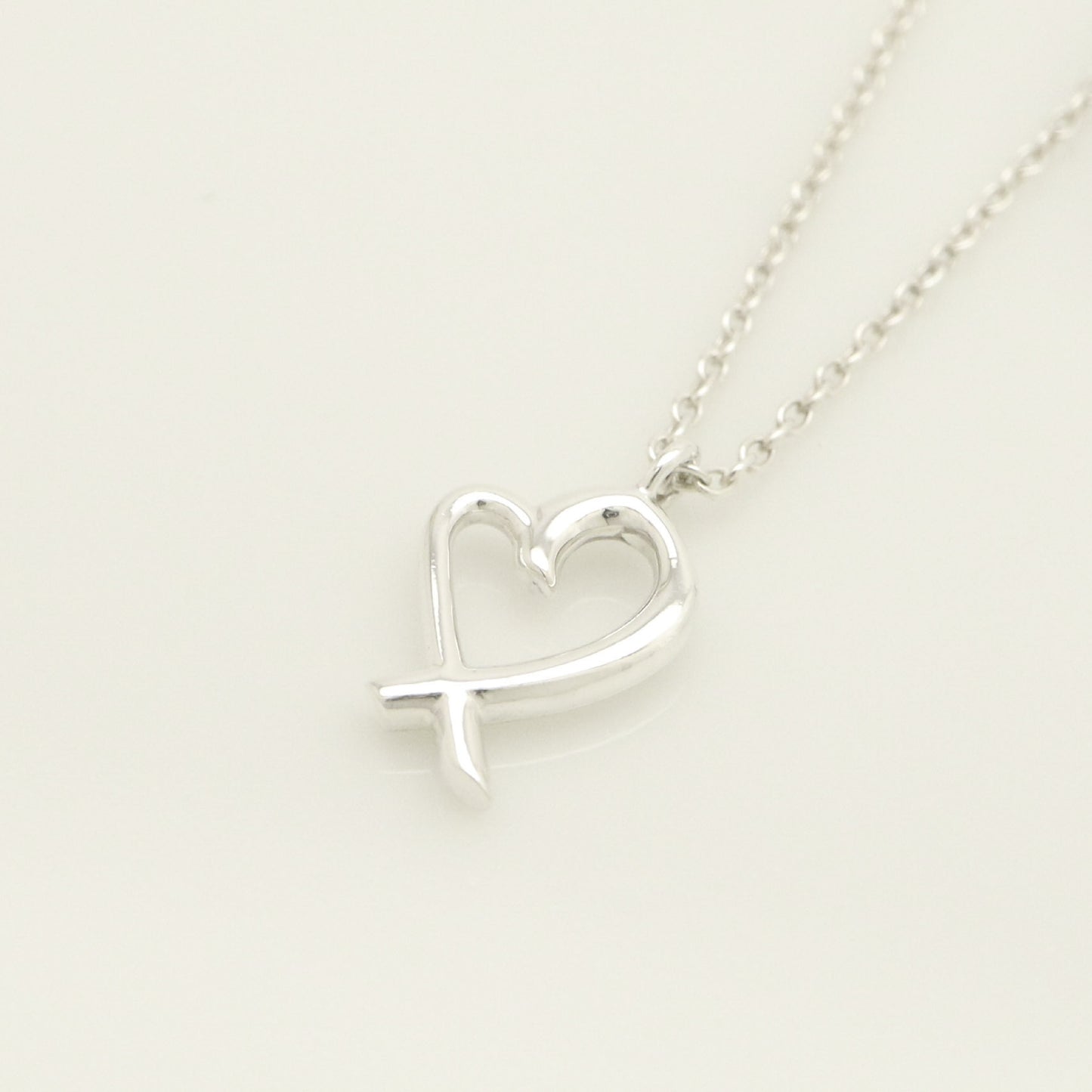 Tiffany & Co. Mini Loving Heart Necklace Pendant, 925 Sterling Silver, Weight 1.57g