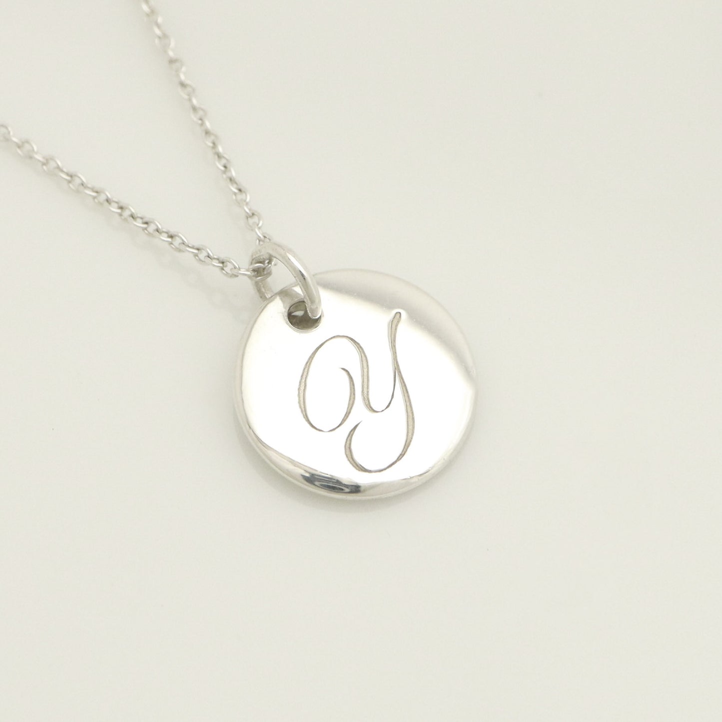 Tiffany & Co. Notes Letter Round Initial Y Disc Necklace in Sterling Silver - Weight: 3.01g