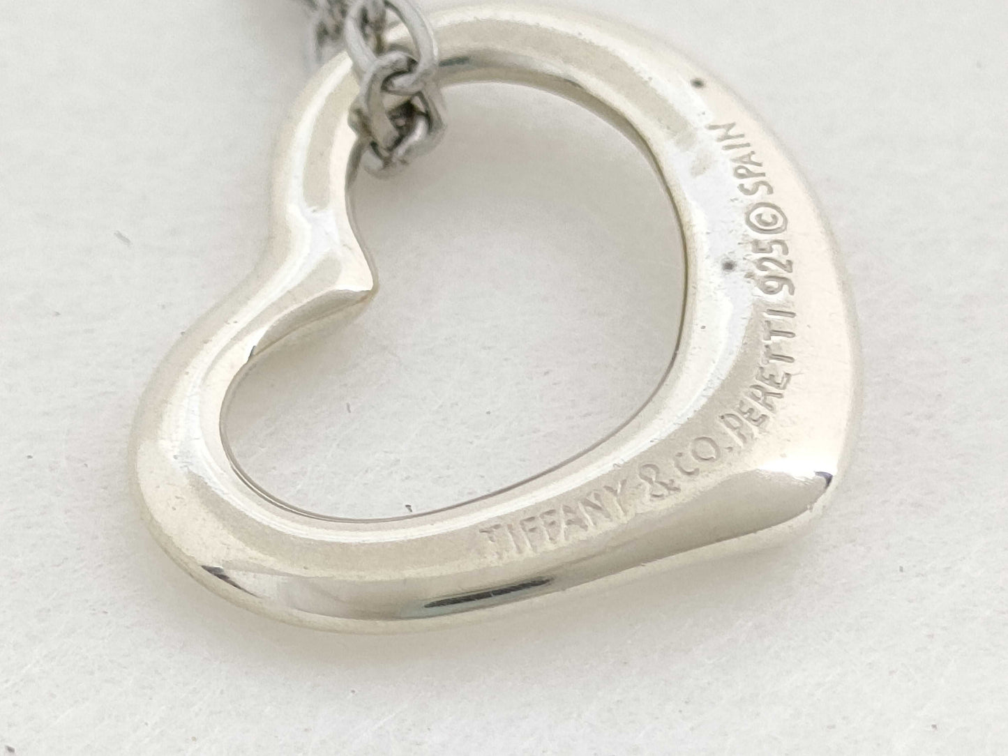 Tiffany & Co. Tiffany & Co. Open Heart Necklace in 925, 2.9g